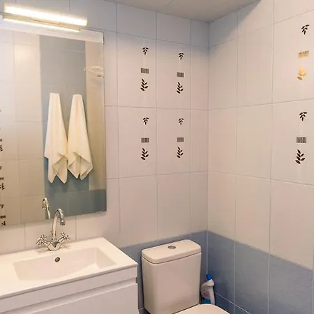 в жълто Apartment *